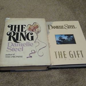 2 Danielle Steel hardback books
